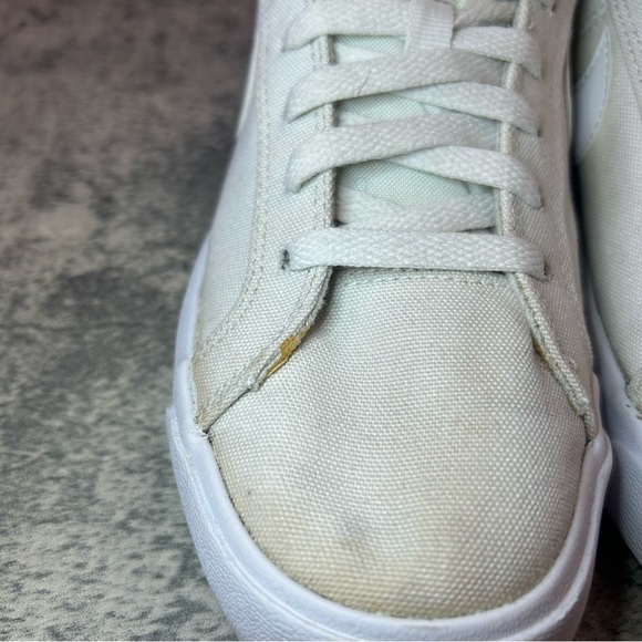 Nike Court Royale Sneakers Womens sz 8.5 - white - Picture 7 of 9